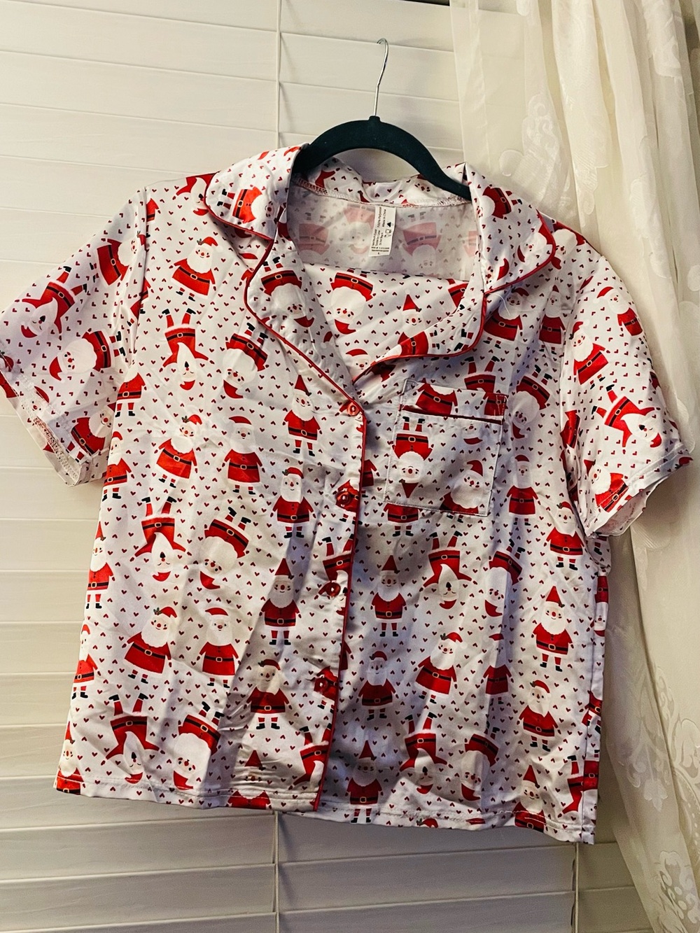 Holiday Short-Sleeve Red & White Santa Print PJs Set
